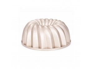 http://www.houseofcakes.pt/3004-thickbox_default/forma-alumínio-patisse.jpg