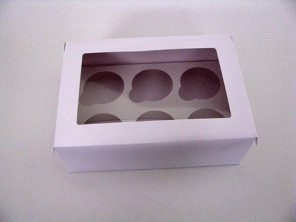 http://www.houseofcakes.pt/496-thickbox_default/caixa-branca-6-cupcakes.jpg